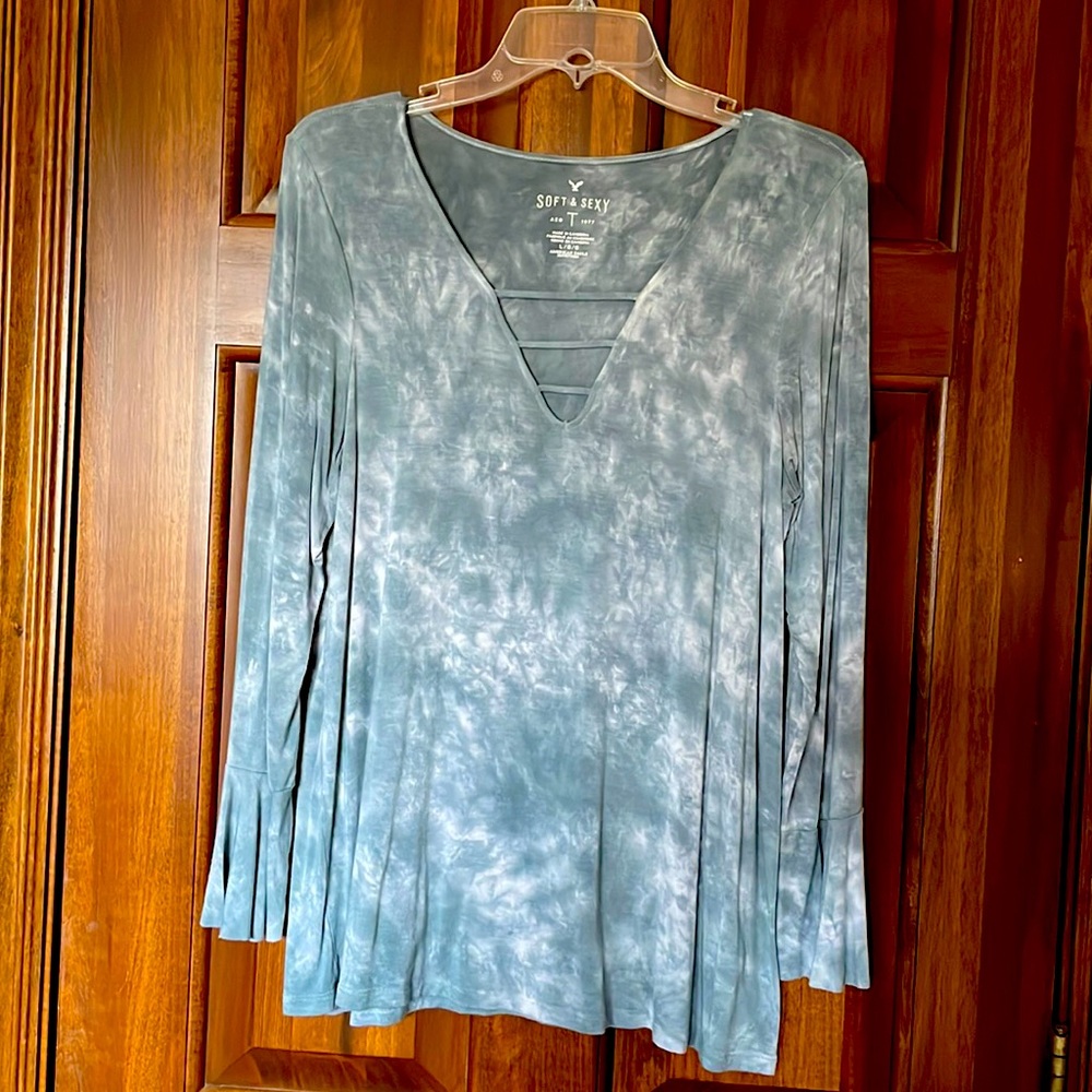 Super soft tie dye top